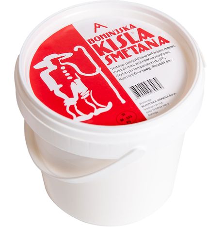 BOHINJSKA SLADKA in KISLA SMETANA